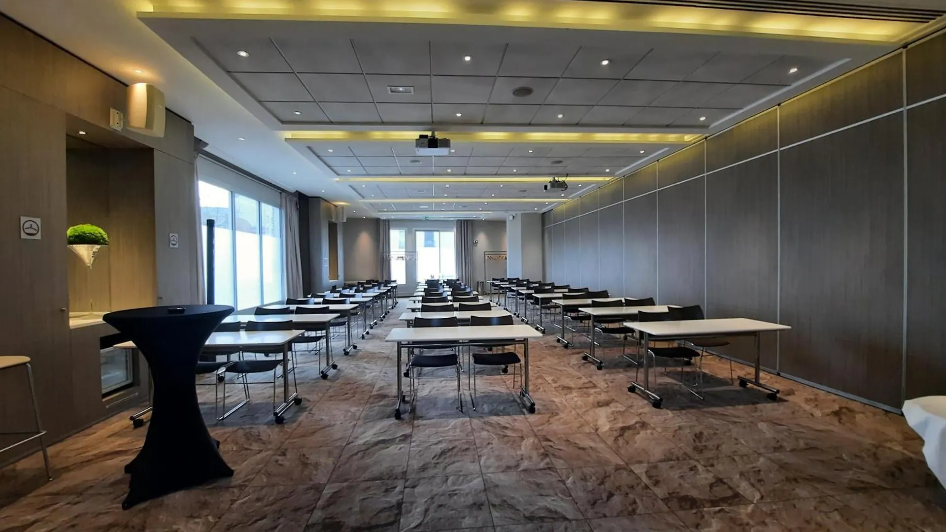 Mercure Rennes Centre Gare Hotel